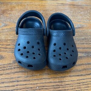 Toddler Black Crocs size 7